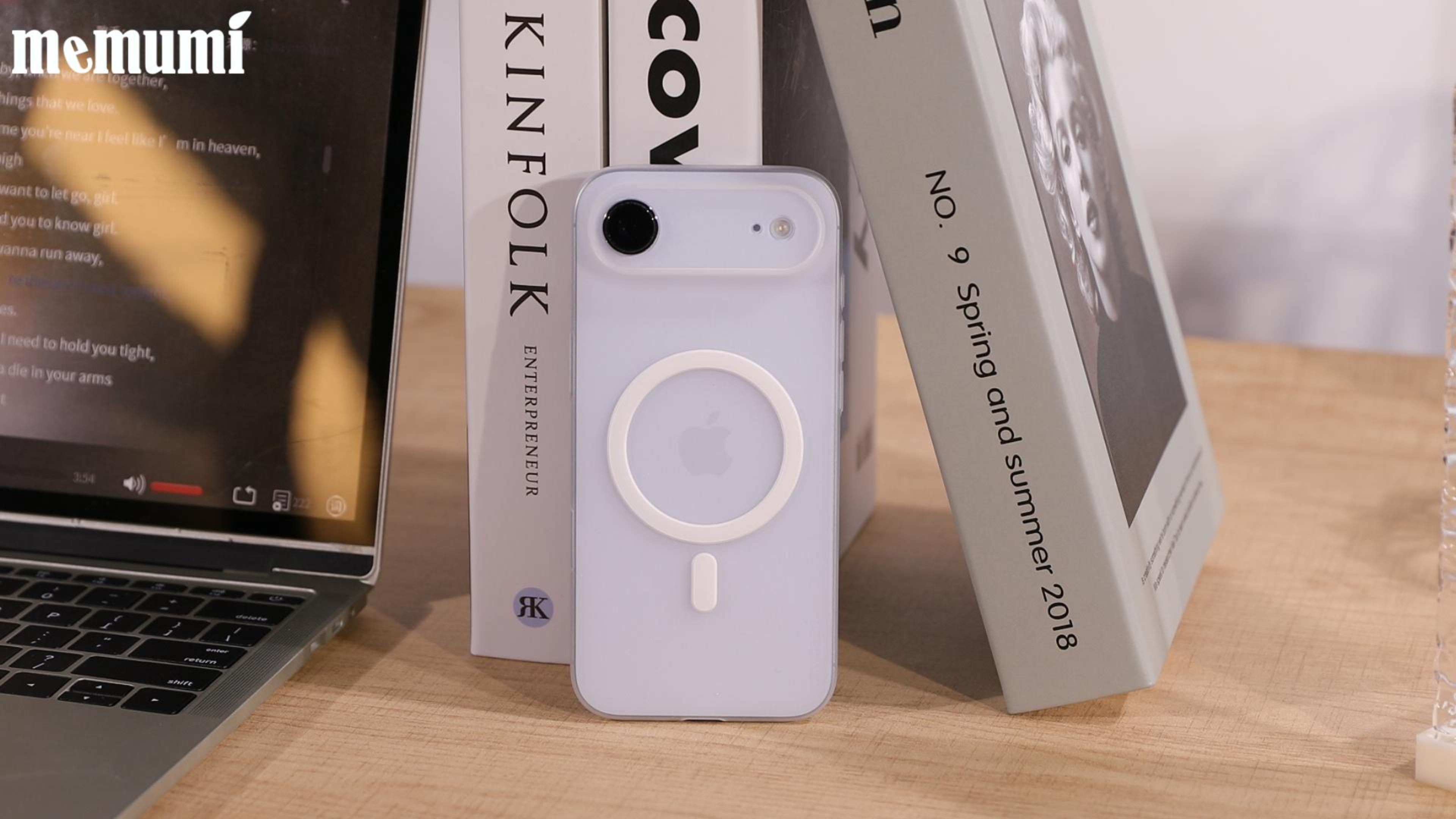 iPhoneアクセサリー mamakumi 引っ張って飛び出すスマホアクセサリー「MagSynq Grip Holder」の